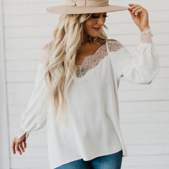 New White Lace Boho Top - Picture 1 of 6
